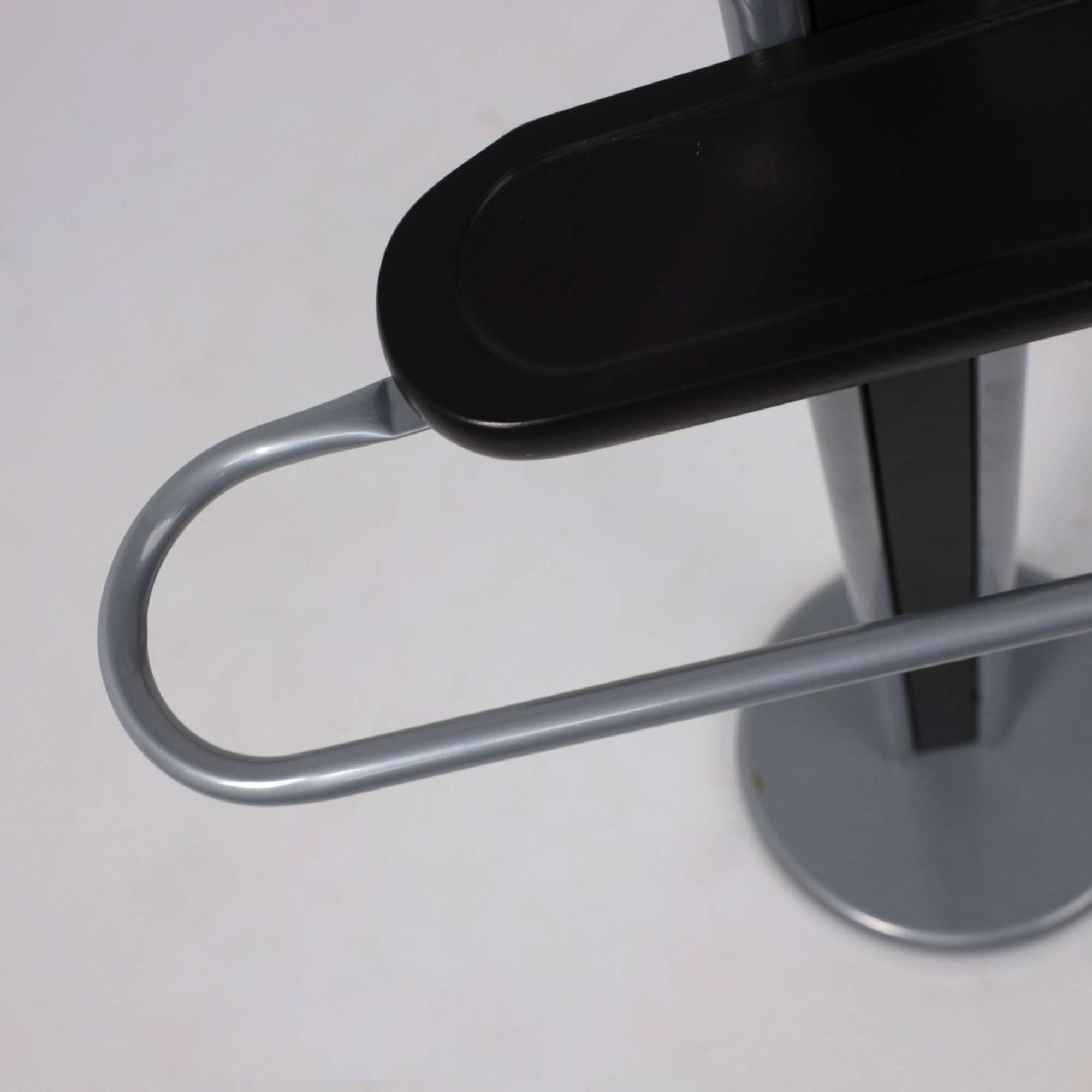 Вешалка костюмная MORGAN, чёрный