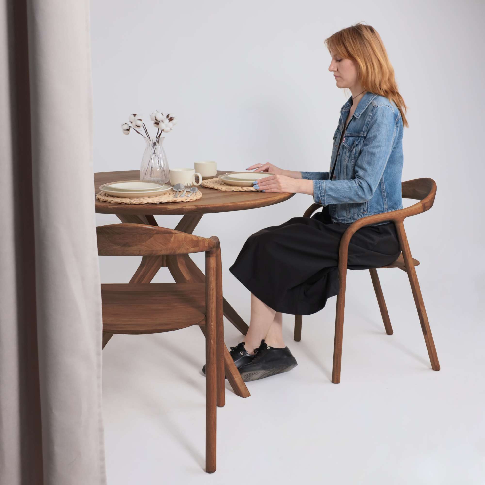 Стул Био, покрытие коньяк, массив дуба