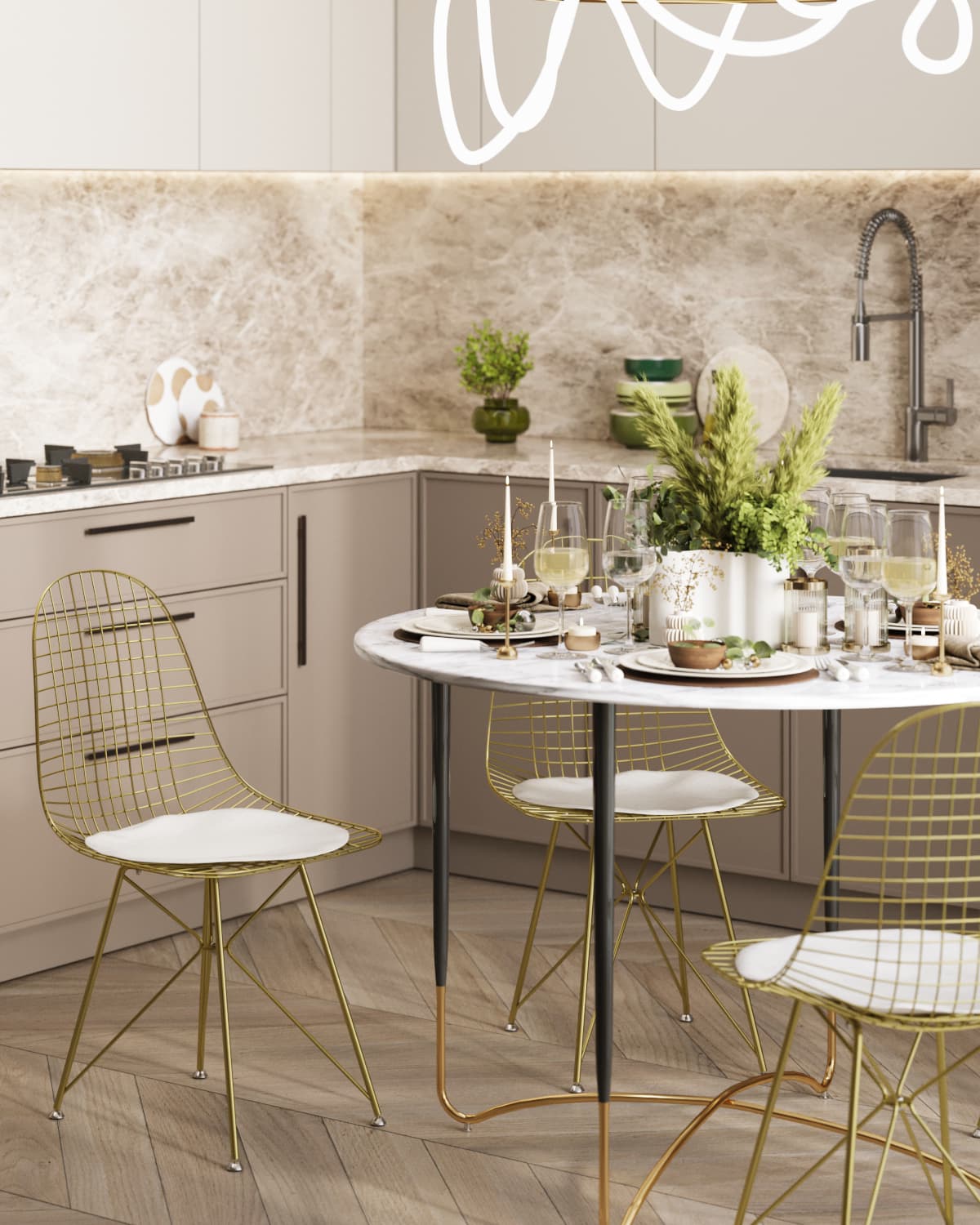 Стул обеденный Eiffel золотой с белой подушкой