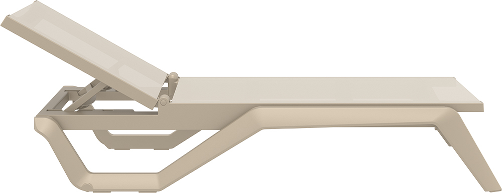 Шезлонг-лежак пластиковый Rio Pro бежевый