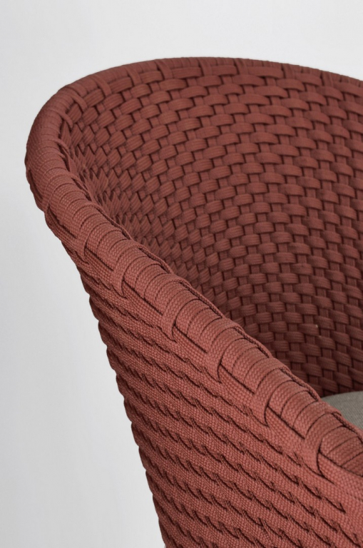 Кресло плетеное с подушкой Coachella натуральный, алый
