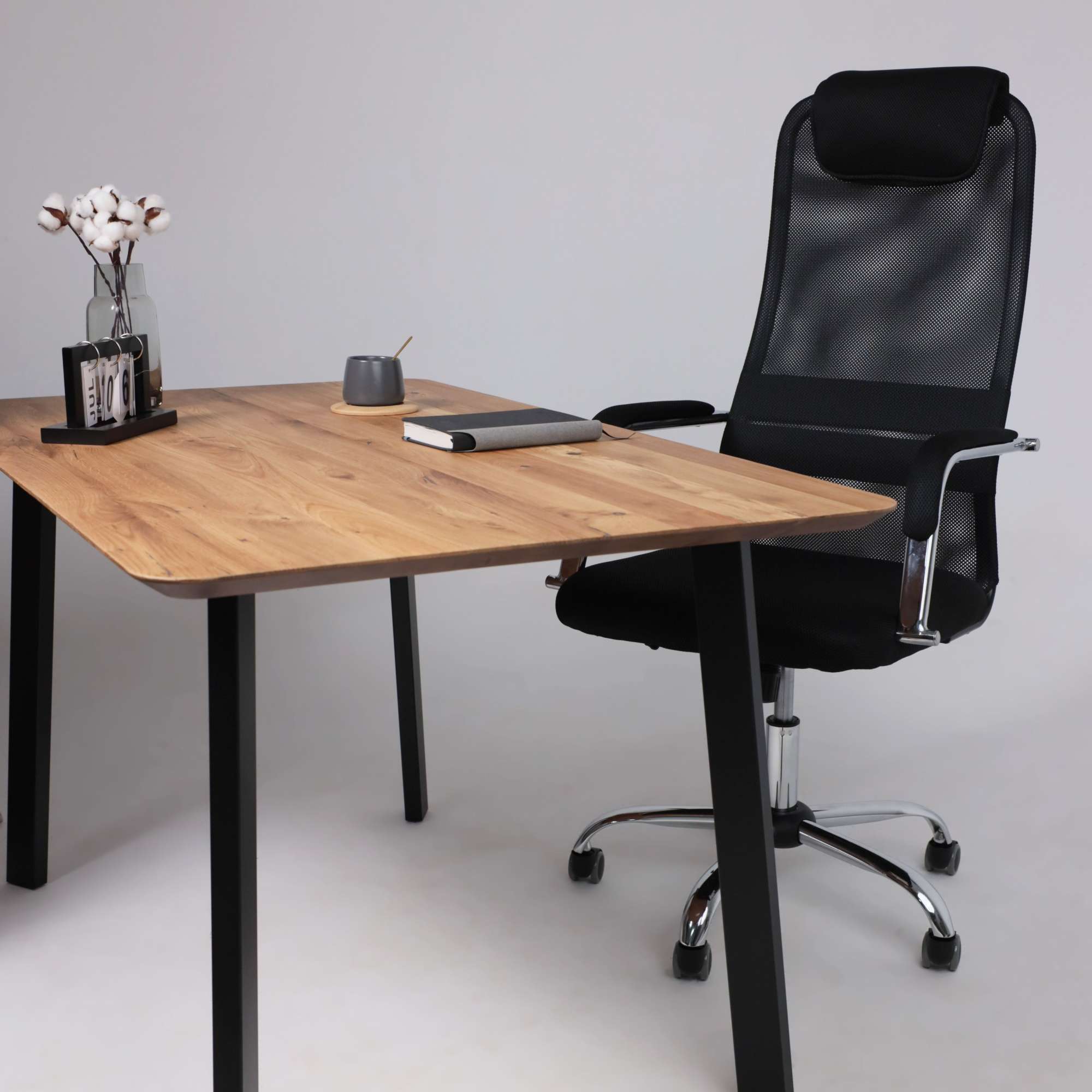 Кресло поворотное Germes, чёрный, ткань