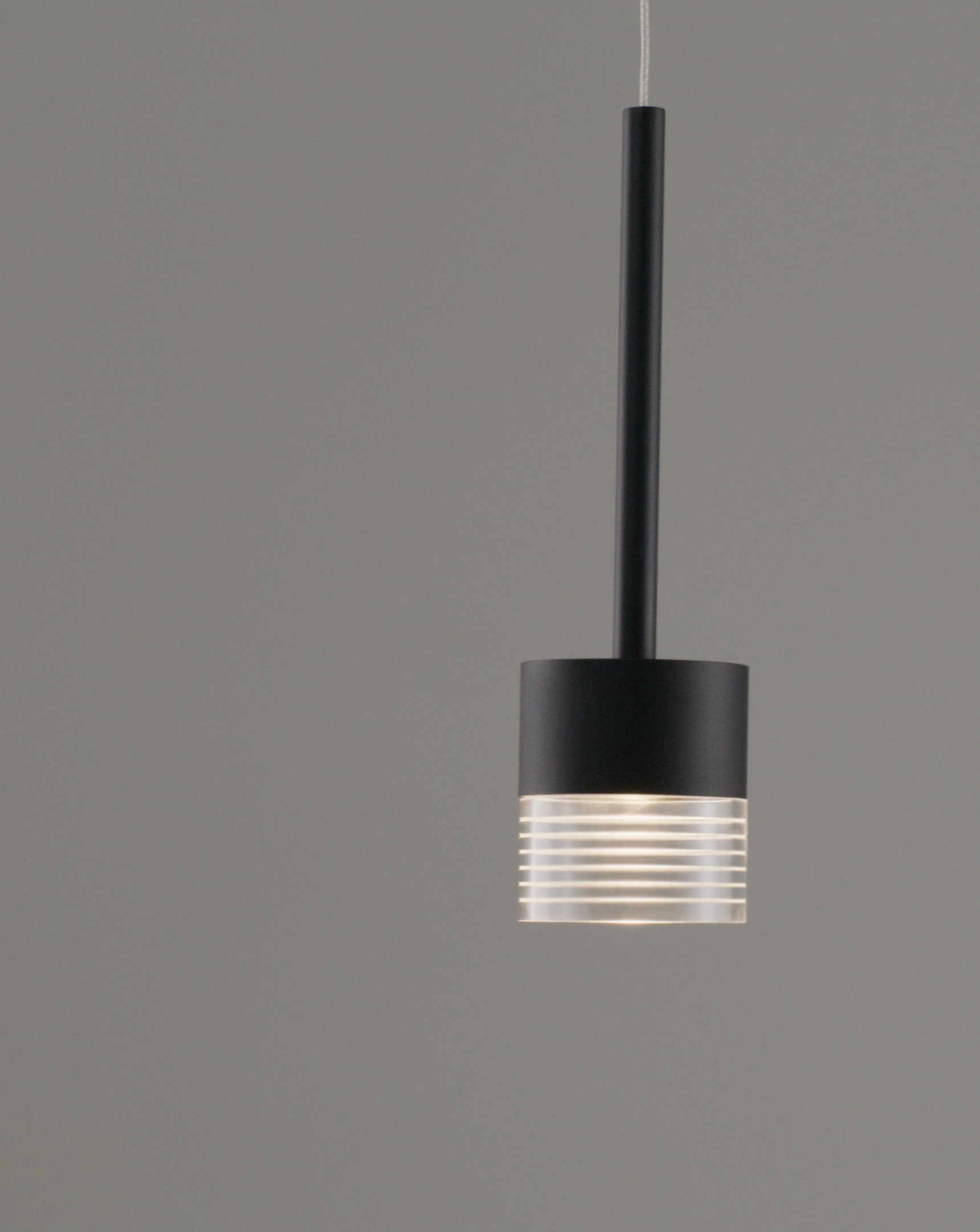 Светильник подвесной светодиодный Moderli V10851-PL Self