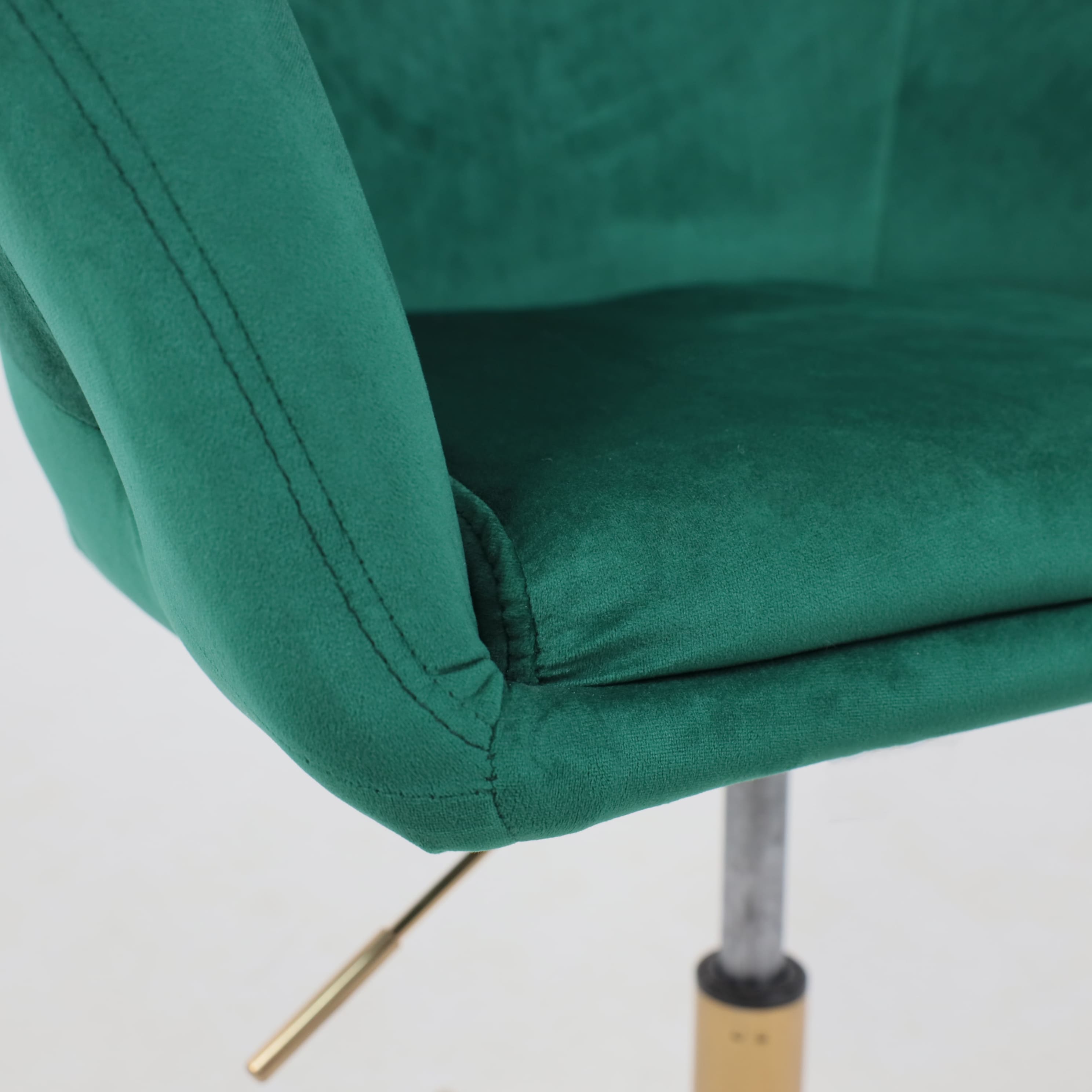 Кресло поворотное Dubai, зеленый, велюр