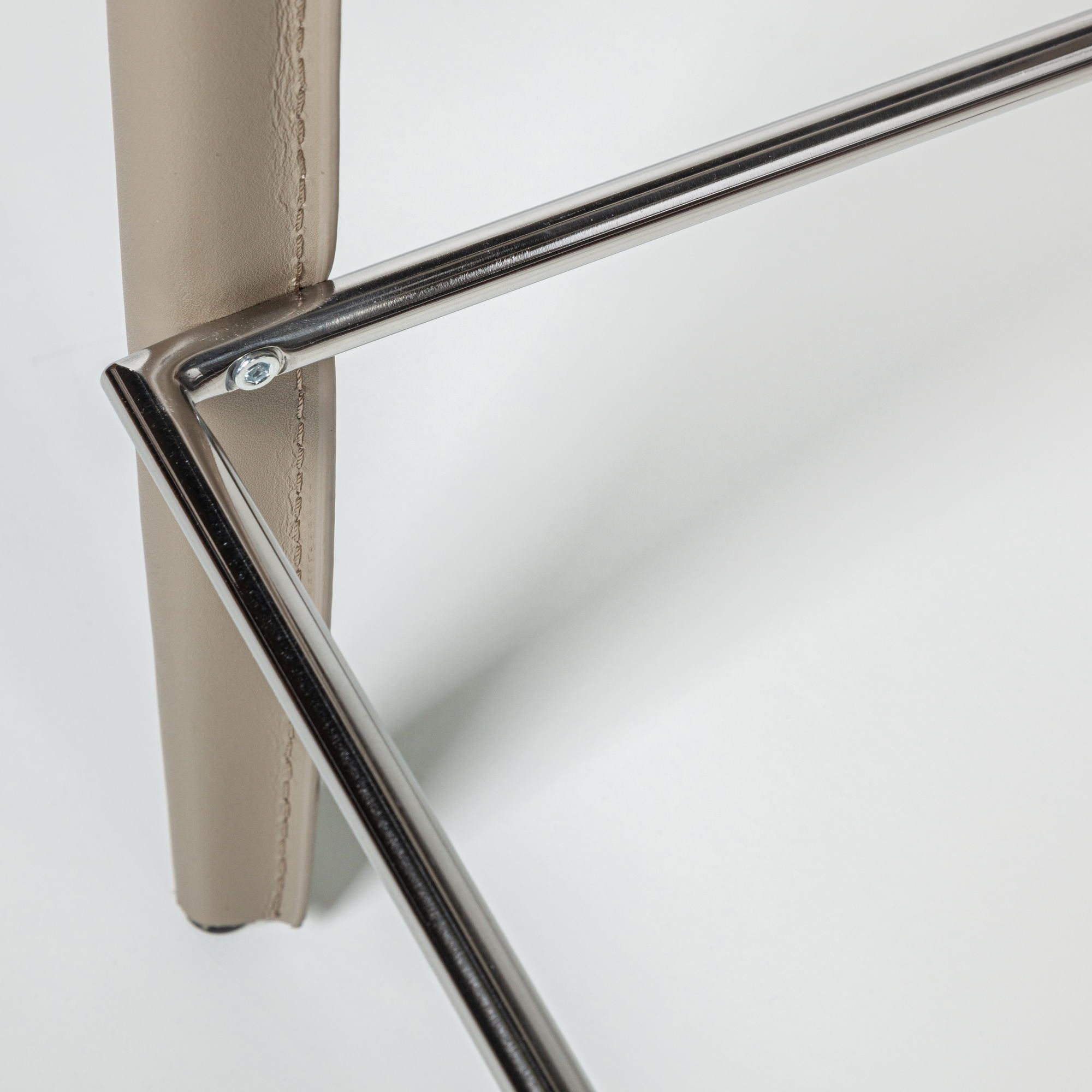 Стул полубарный Аустин, кожа нуга