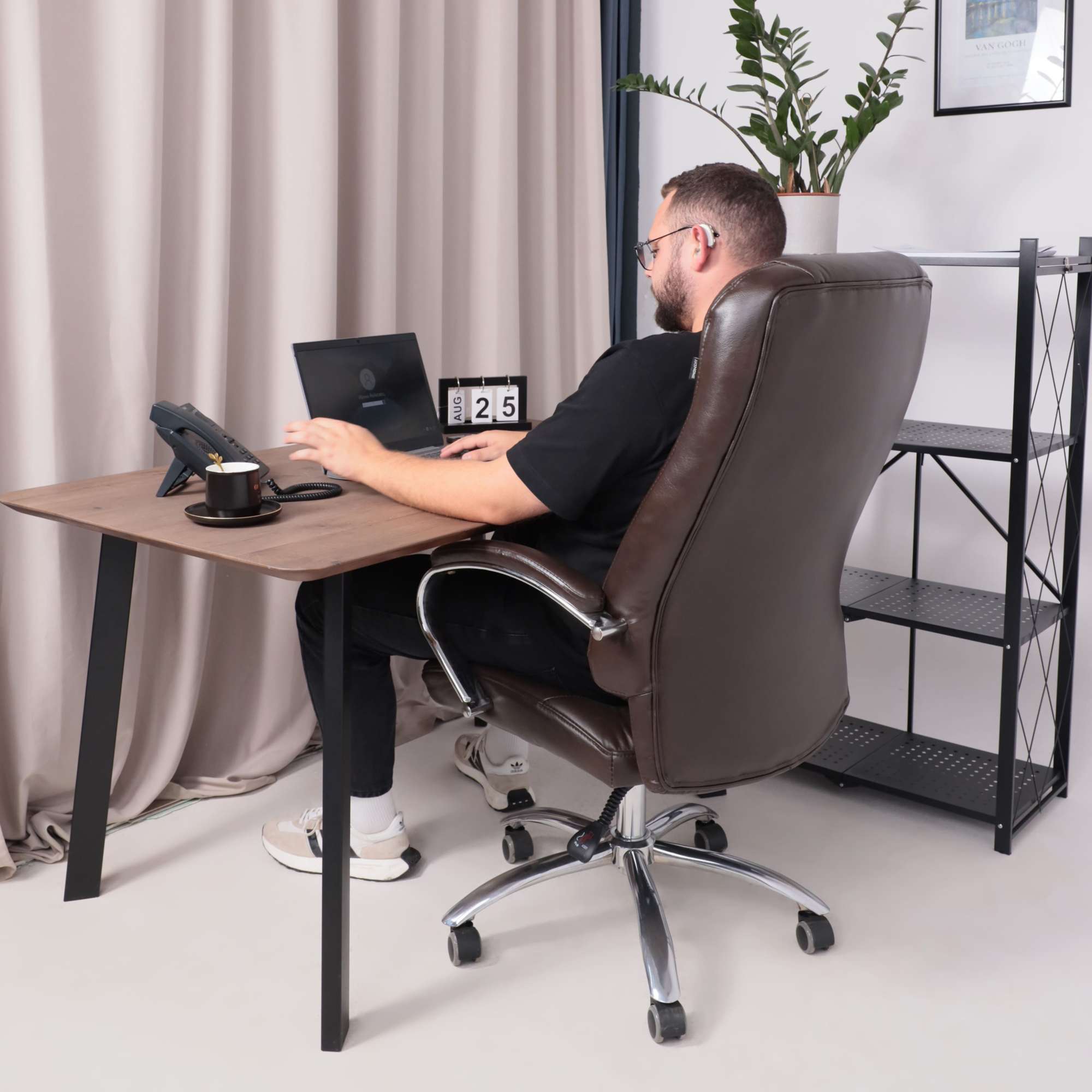 Кресло поворотное King, темно-коричневый, натуральная кожа