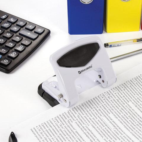 Дырокол металлический BRAUBERG "PN-150M", до 35 листов, белый, 227790 цена 822 ₽ Дырокол металлический BRAUBERG "PN-150M", до 35 листов, белый, 227790