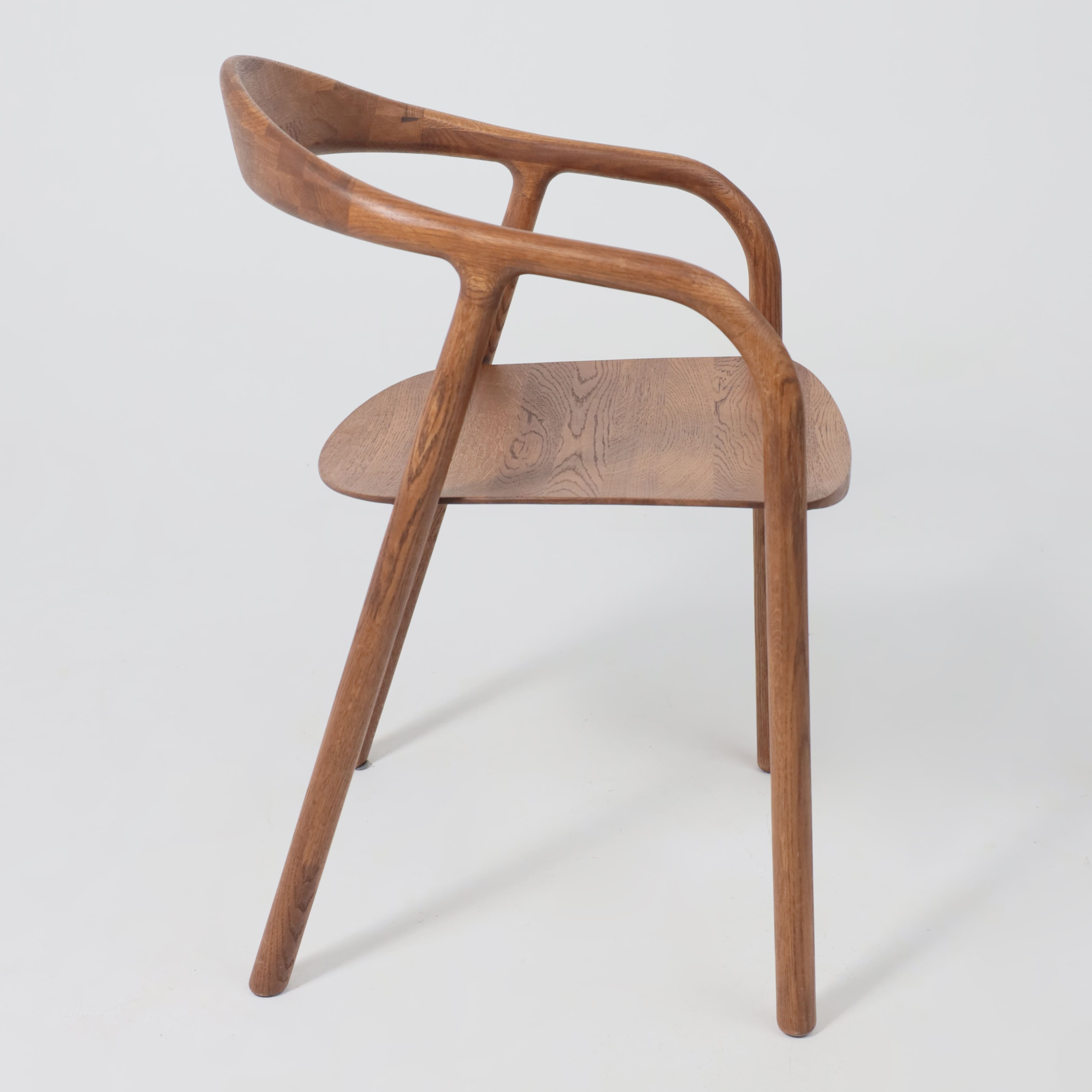 Стул Био, покрытие коньяк, массив дуба