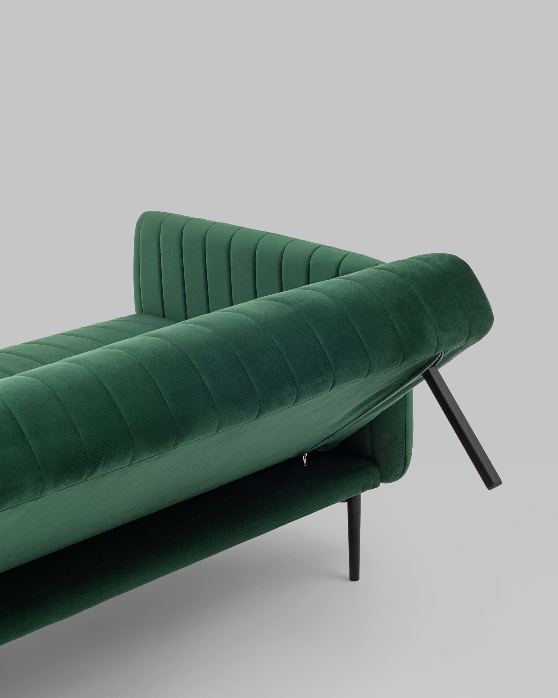 Диван прямой Дрезден велюр зелёный