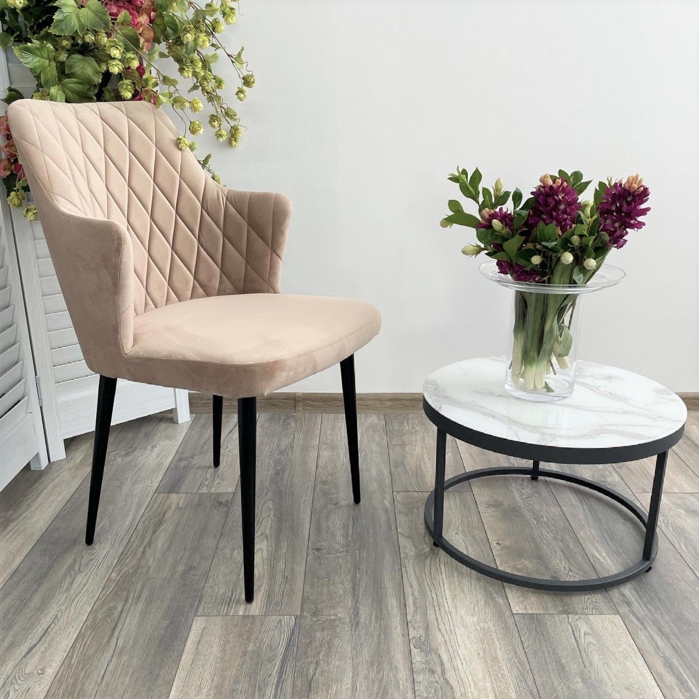 Стул HERMAN БЕЖЕВЫЙ #5, велюр / черный каркас