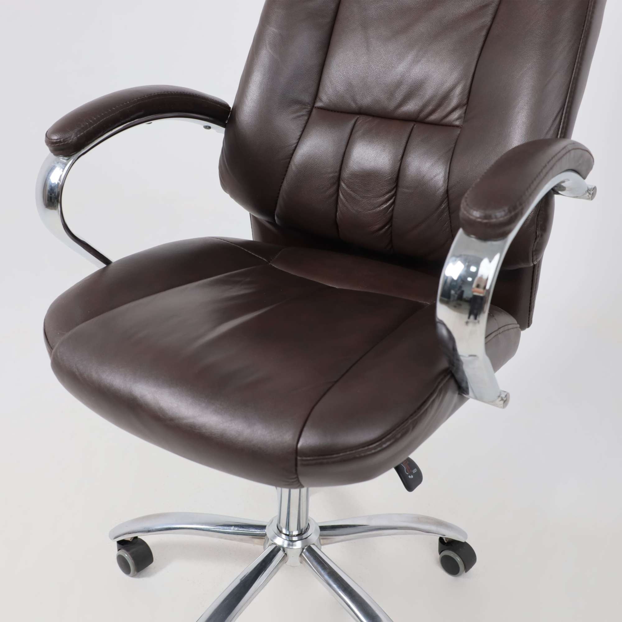Кресло поворотное King, темно-коричневый, натуральная кожа