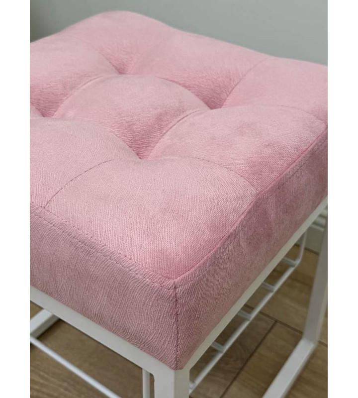Банкетка Марсей 40-44 с полкой (светло розовый/белый)