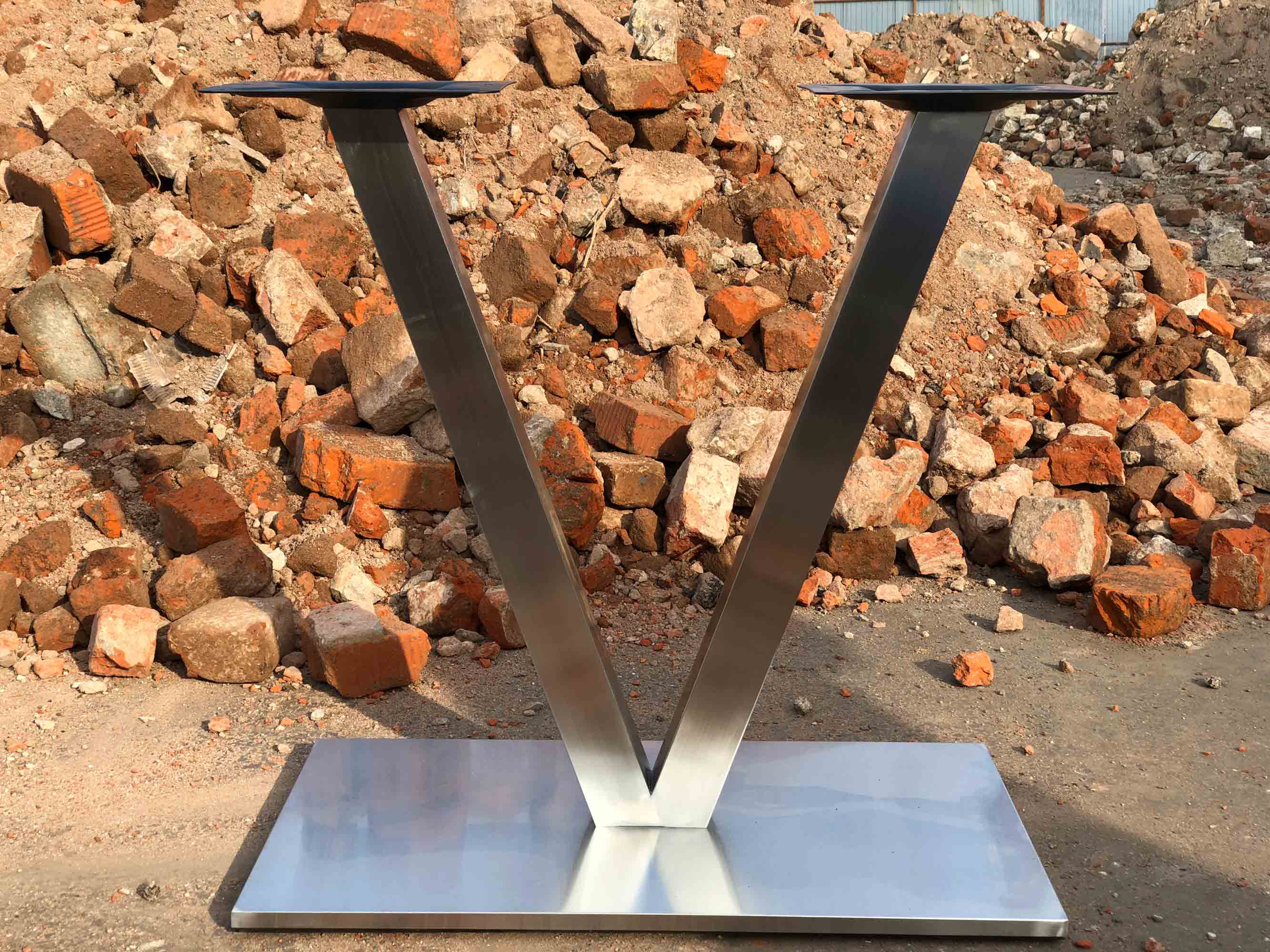 Подстолье 1048EM