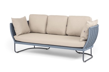 "Фиджи" диван 3-местный плетеный из роупа, каркас алюминий темно-серый (RAL7024) муар, роуп синий (KT18-0014) 15 мм tex, ткань Mossle бежеваяцвет синий (КТ18-0014)