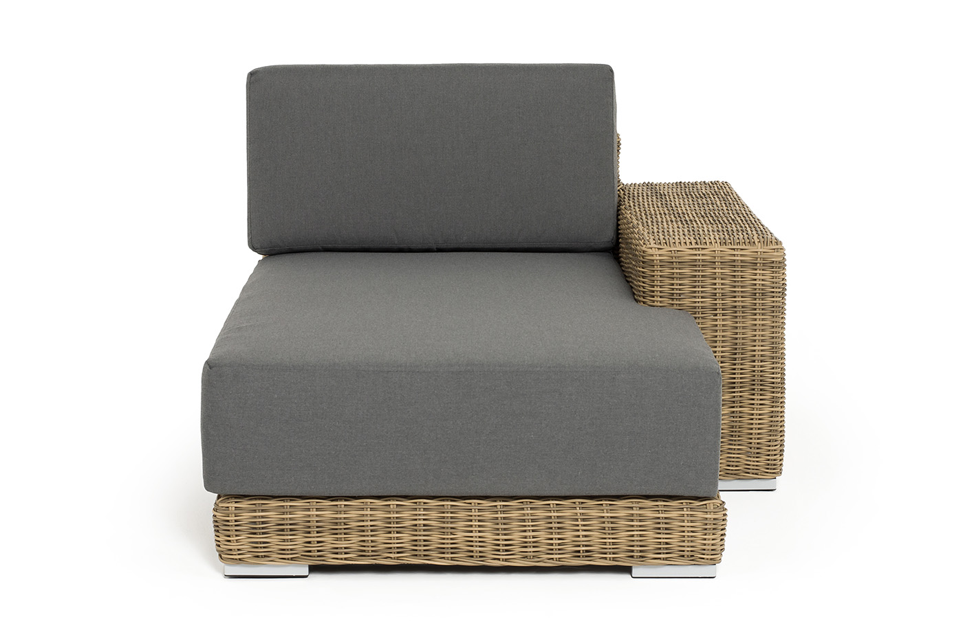 "Капри" кушетка из искусственного ротанга