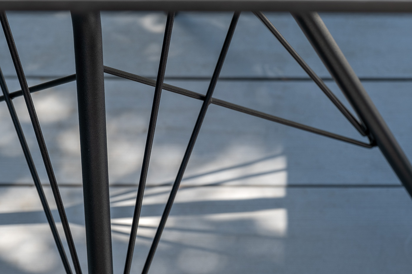 "Конте" интерьерный стол из HPL 63x63см