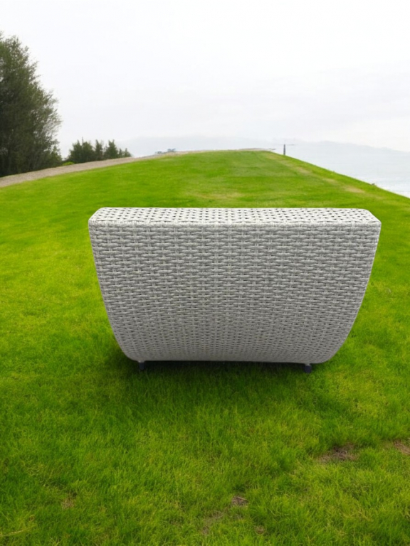 Шезлонг-лежак плетеный Tama белый люкс