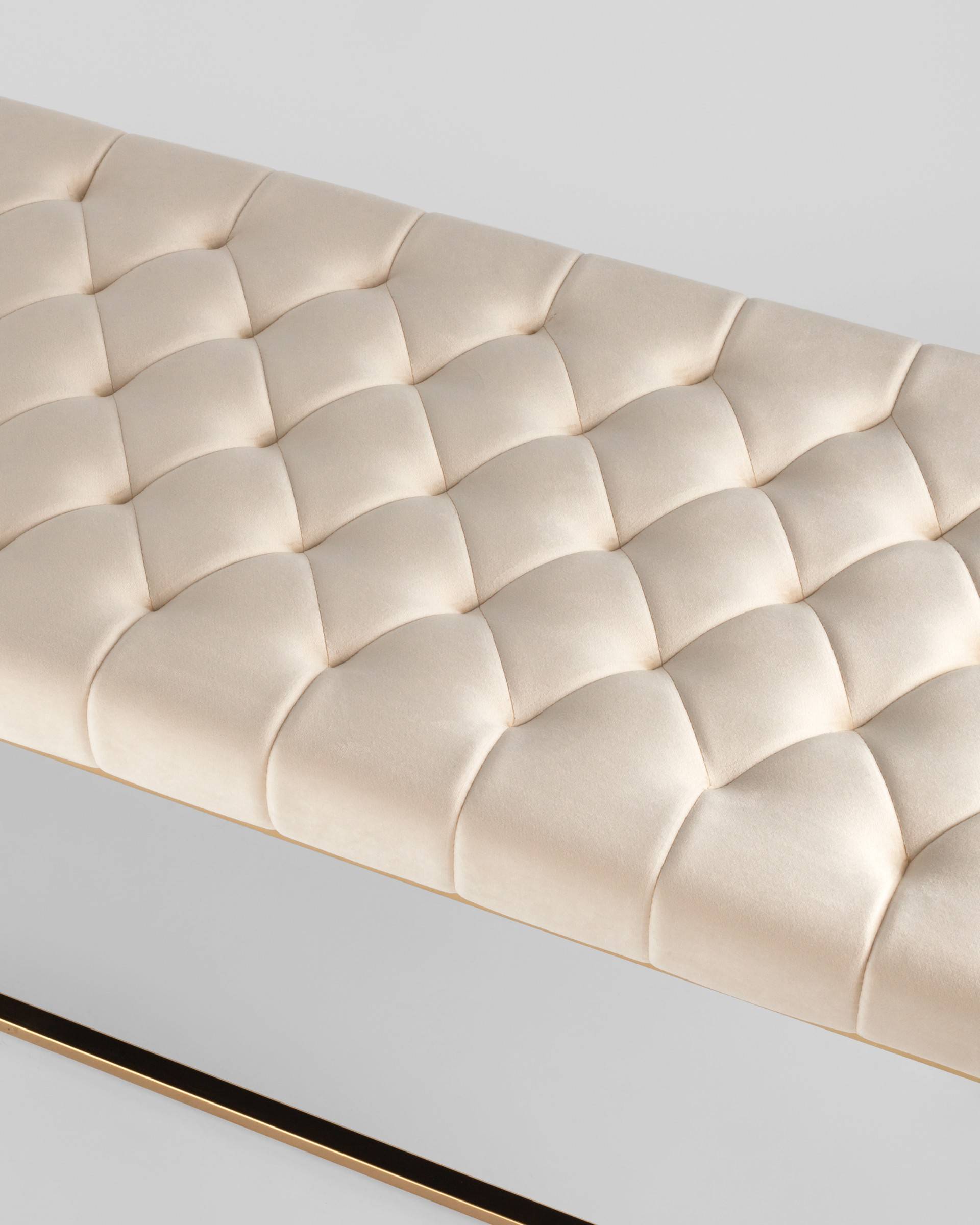 Банкетка ИНСИГНИЯ велюр бежевый сталь золото