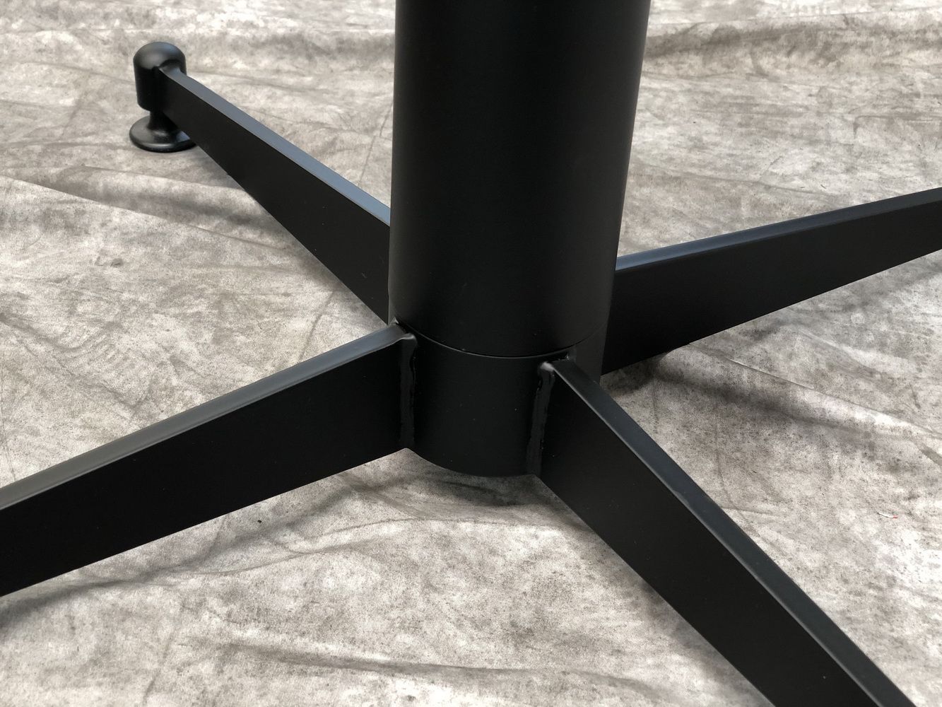 Подстолье 1067EM