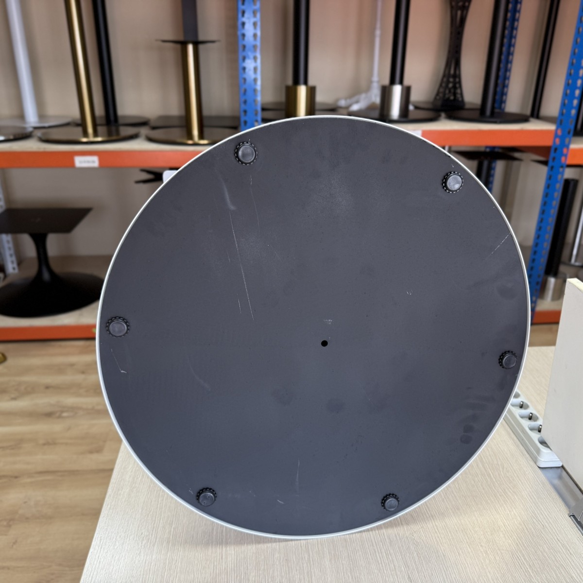 Подстолье Tulip журнальное, белый матовый цвет, для больших столешниц, для лобби-баров, модель 6019W