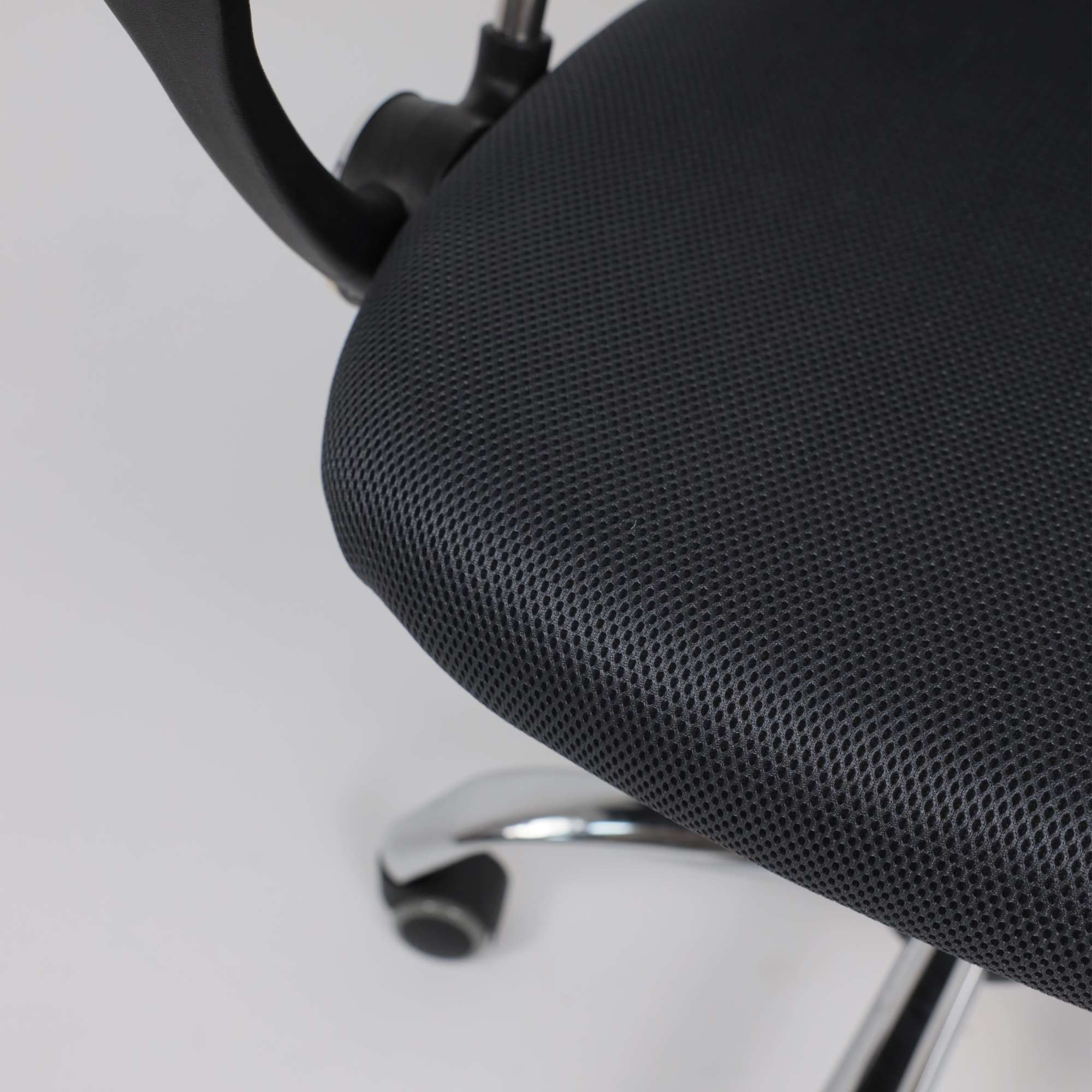 Кресло рабочее ARIA, LIGHT, ECO/сетка, серый+сетка-серая