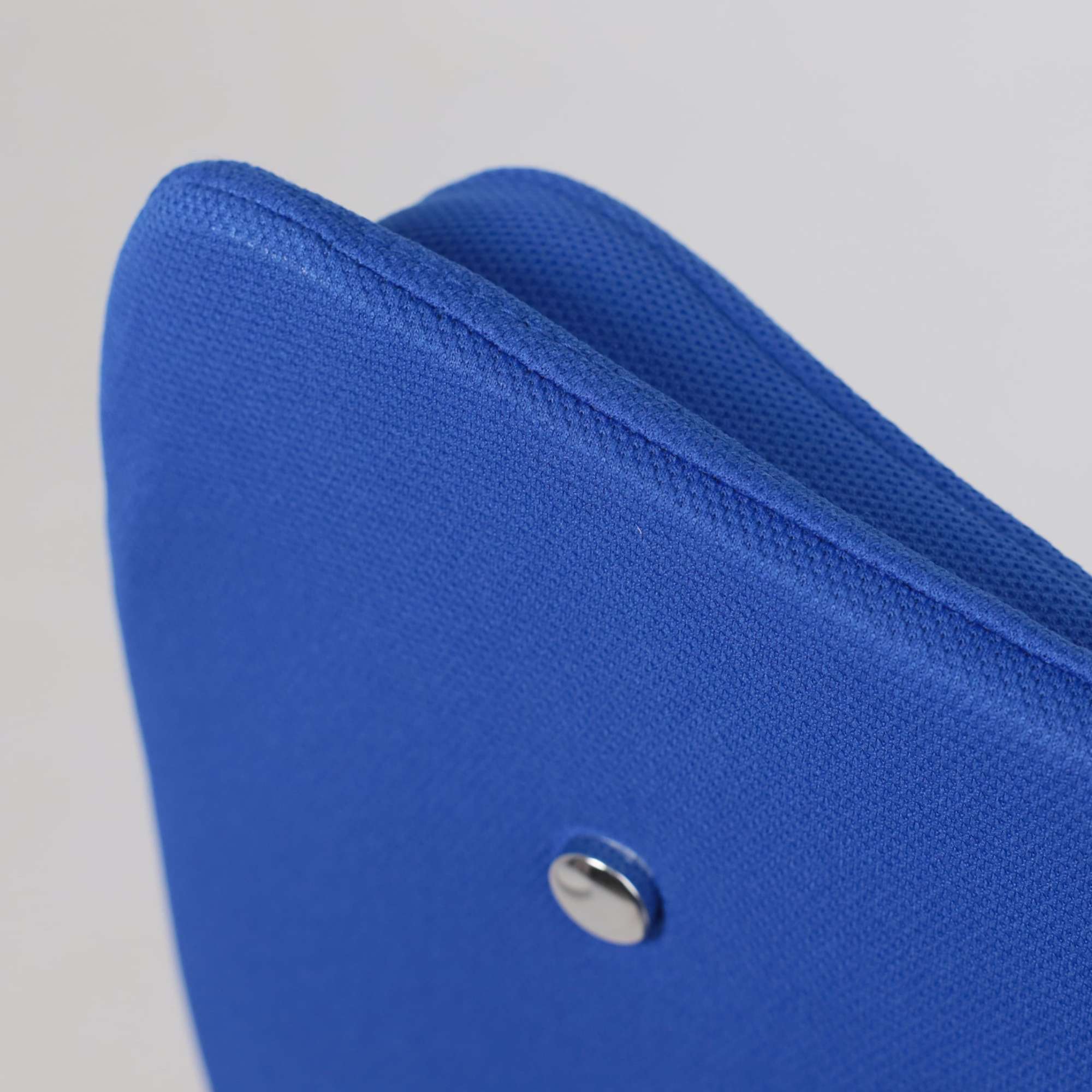 Кресло поворотное Pegas, синий, ткань