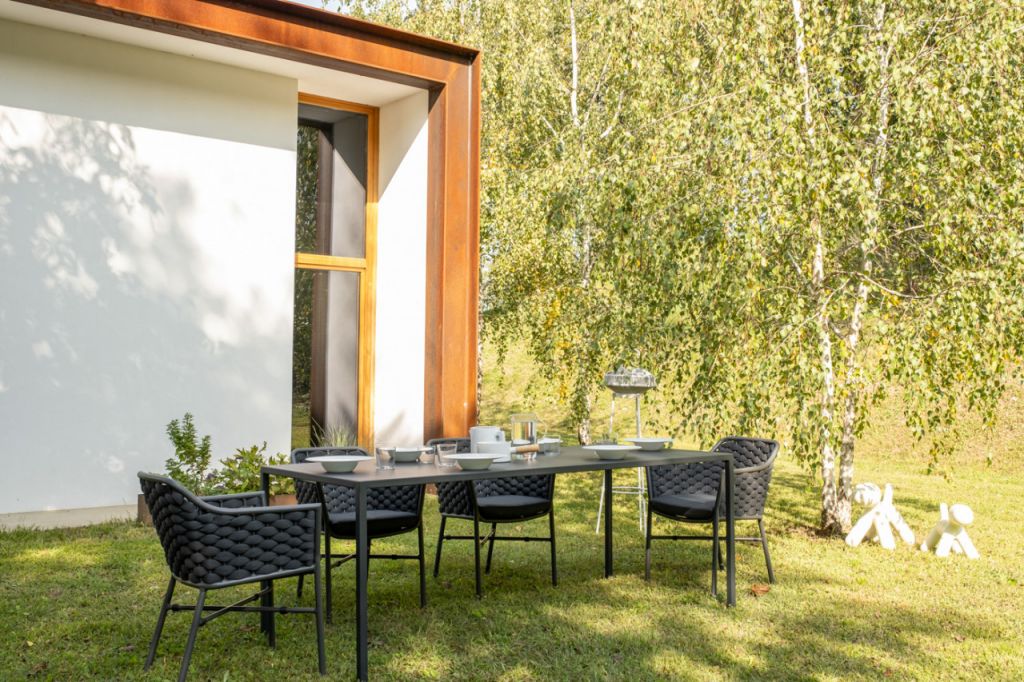 Кресло плетеное с подушкой Panama черный, темно-серый, черный