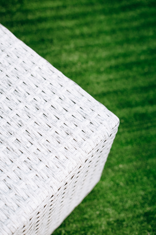 Столик плетеный журнальный Tama белый люкс