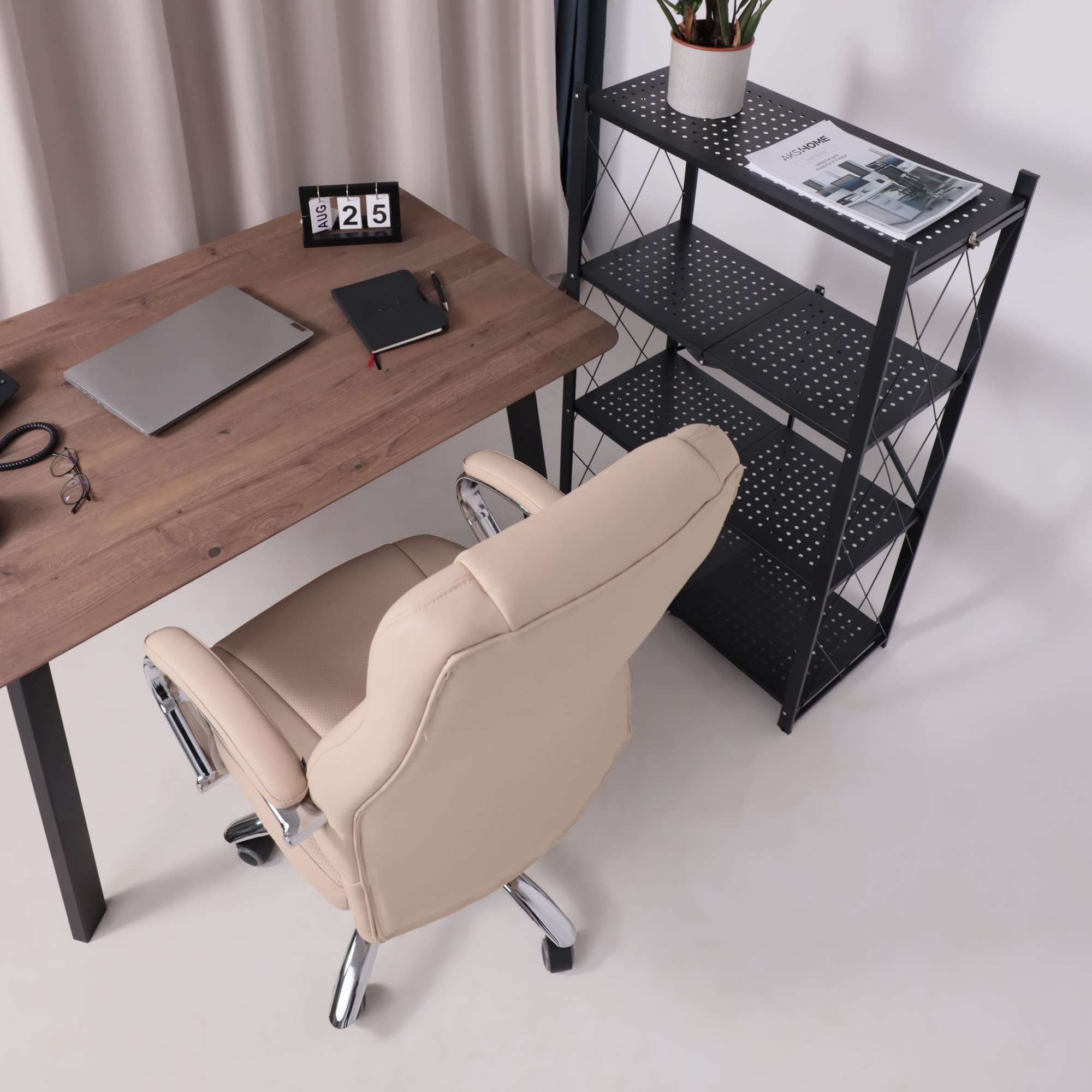 Кресло поворотное King, бежевый, экокожа