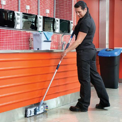 Тележка уборочная VILEDA "УльтраСпидПро", 1 съемное ведро на 25 л, платформа, без ручки, туннельный отжим, 147191 цена 20 178 ₽ Тележка уборочная VILEDA "УльтраСпидПро", 1 съемное ведро на 25 л, платформа, без ручки, туннельный отжим, 147191