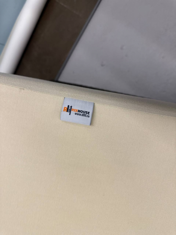 Шезлонг-лежак плетеный с матрасом Mantera белый люкс, светло-бежевый