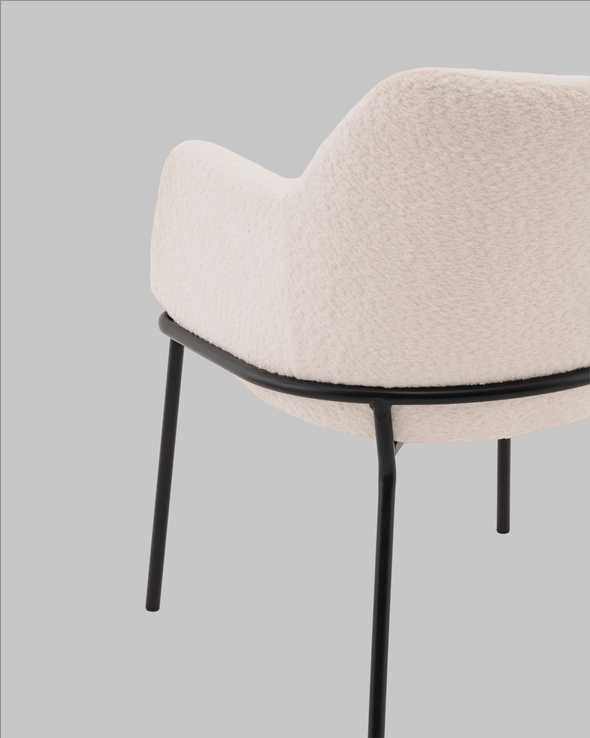 Стул с подлокотниками Кози new ткань букле молочный