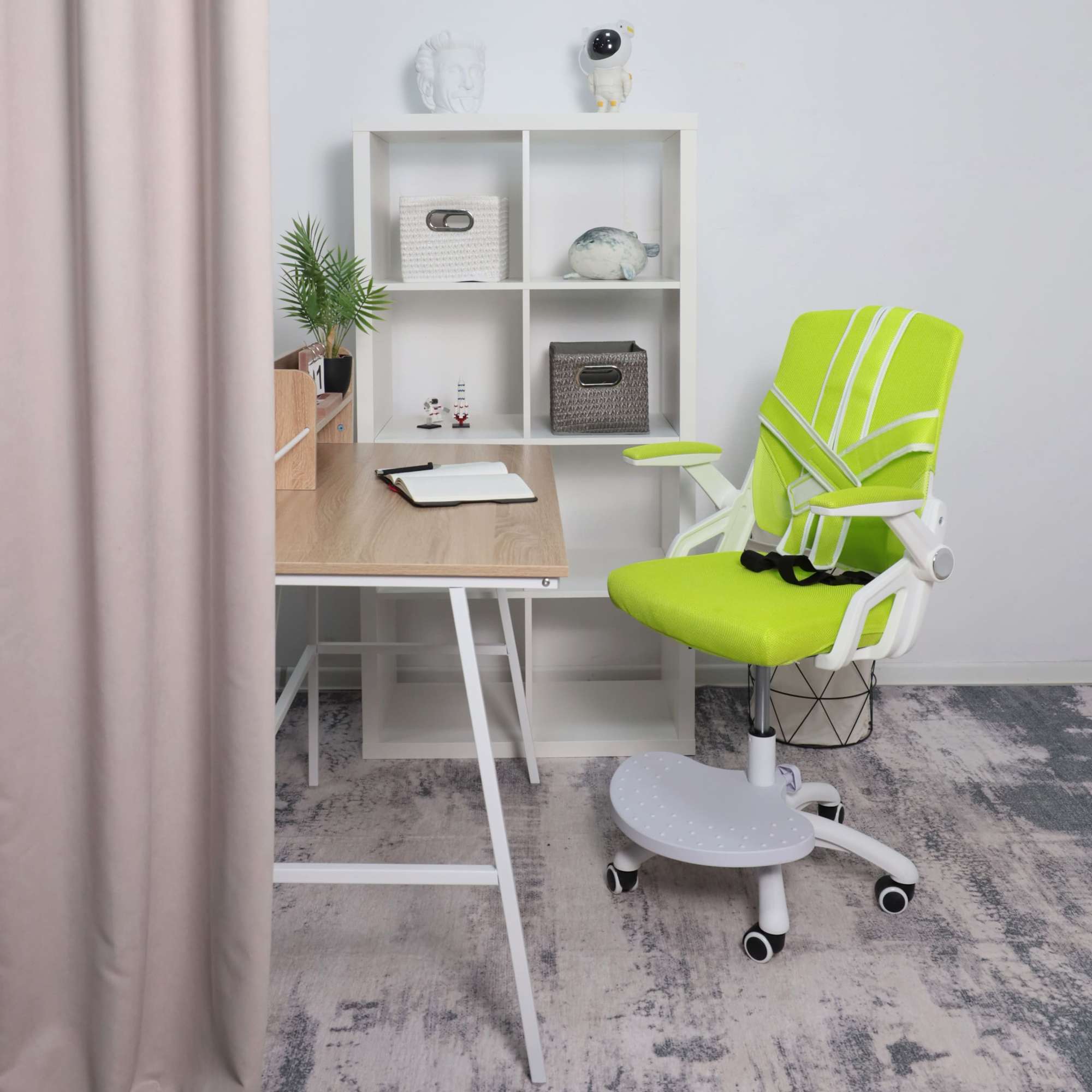 Кресло поворотное Moon, салатовый, сетка