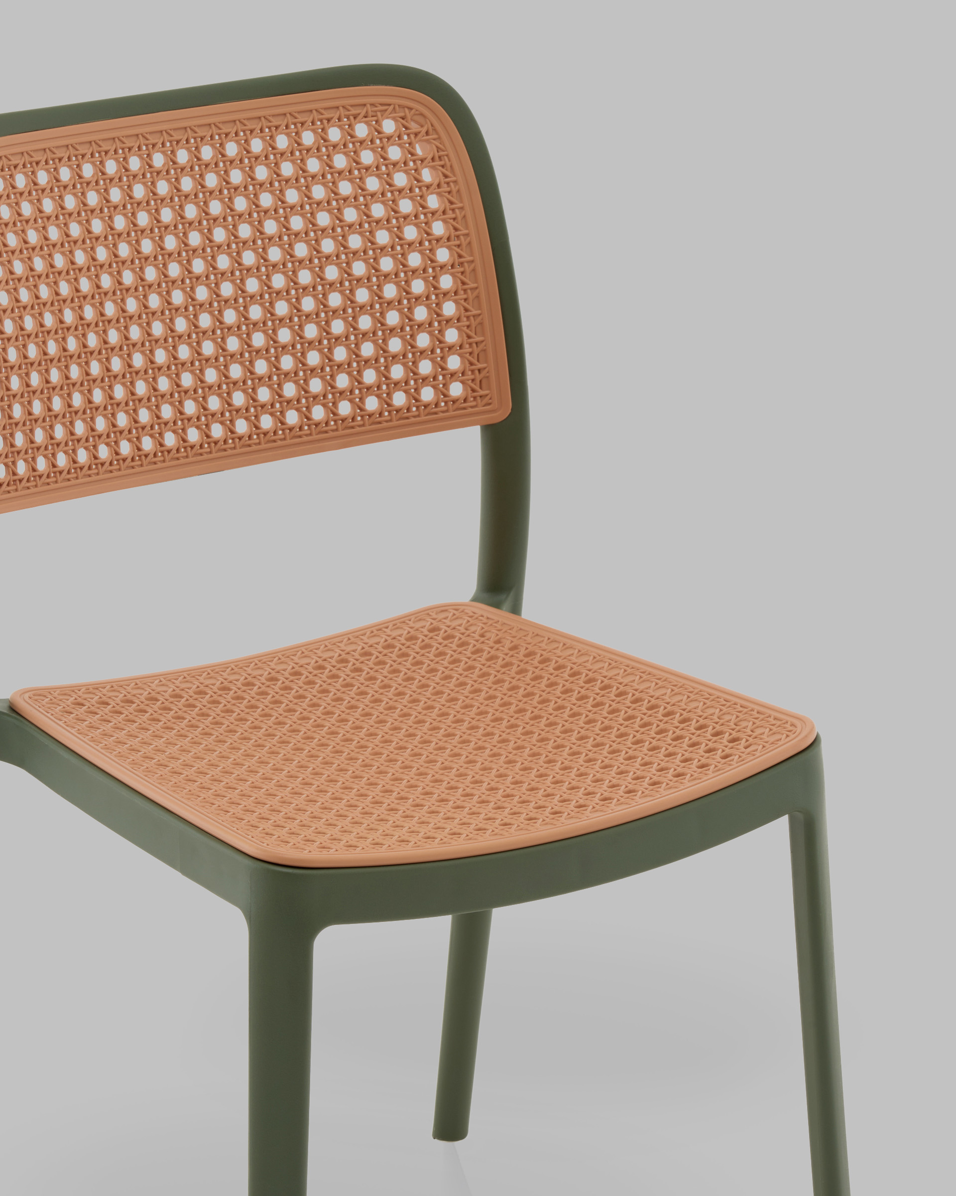 Стул Yona пластиковый зелёный