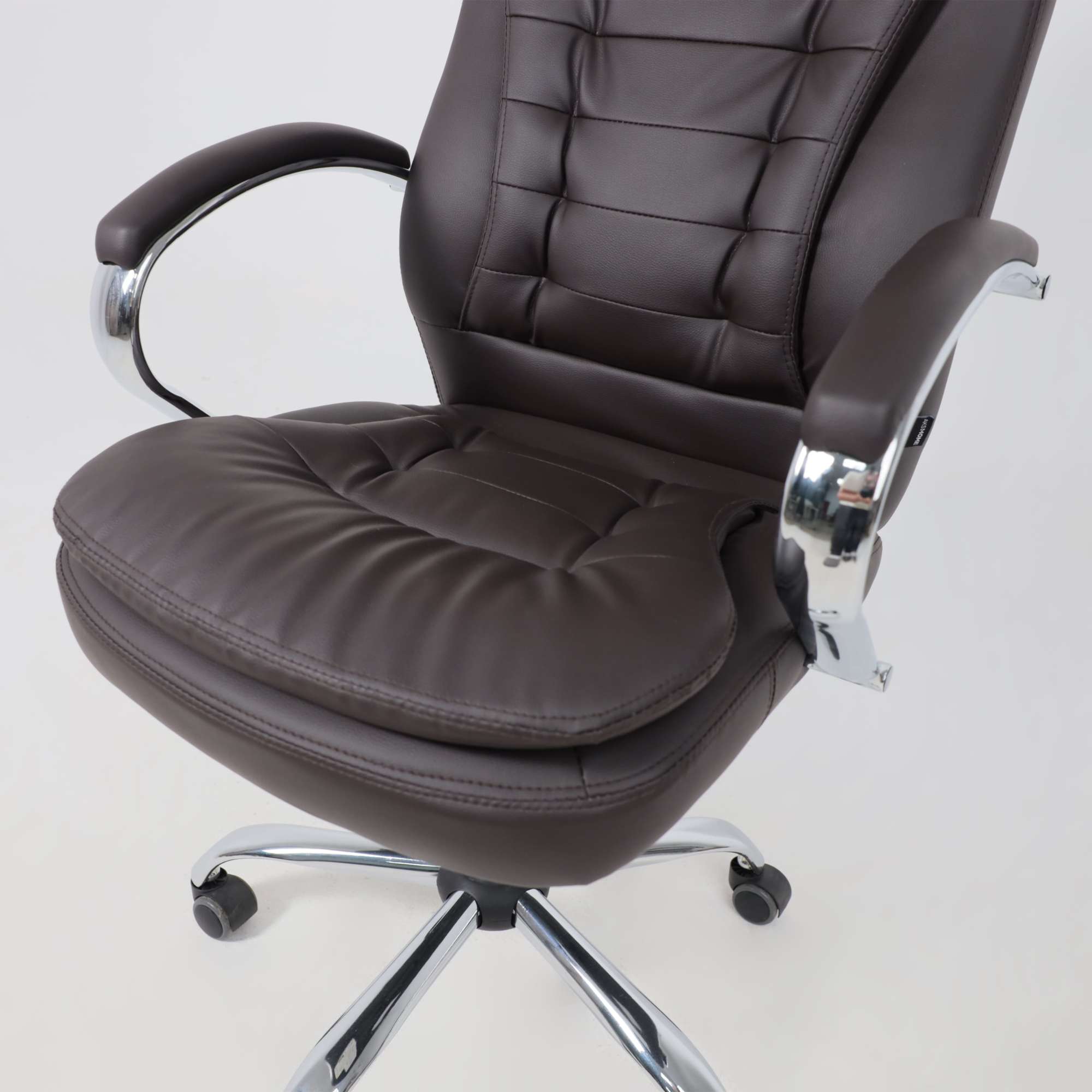 Кресло поворотное Richard New, коричневый, экокожа