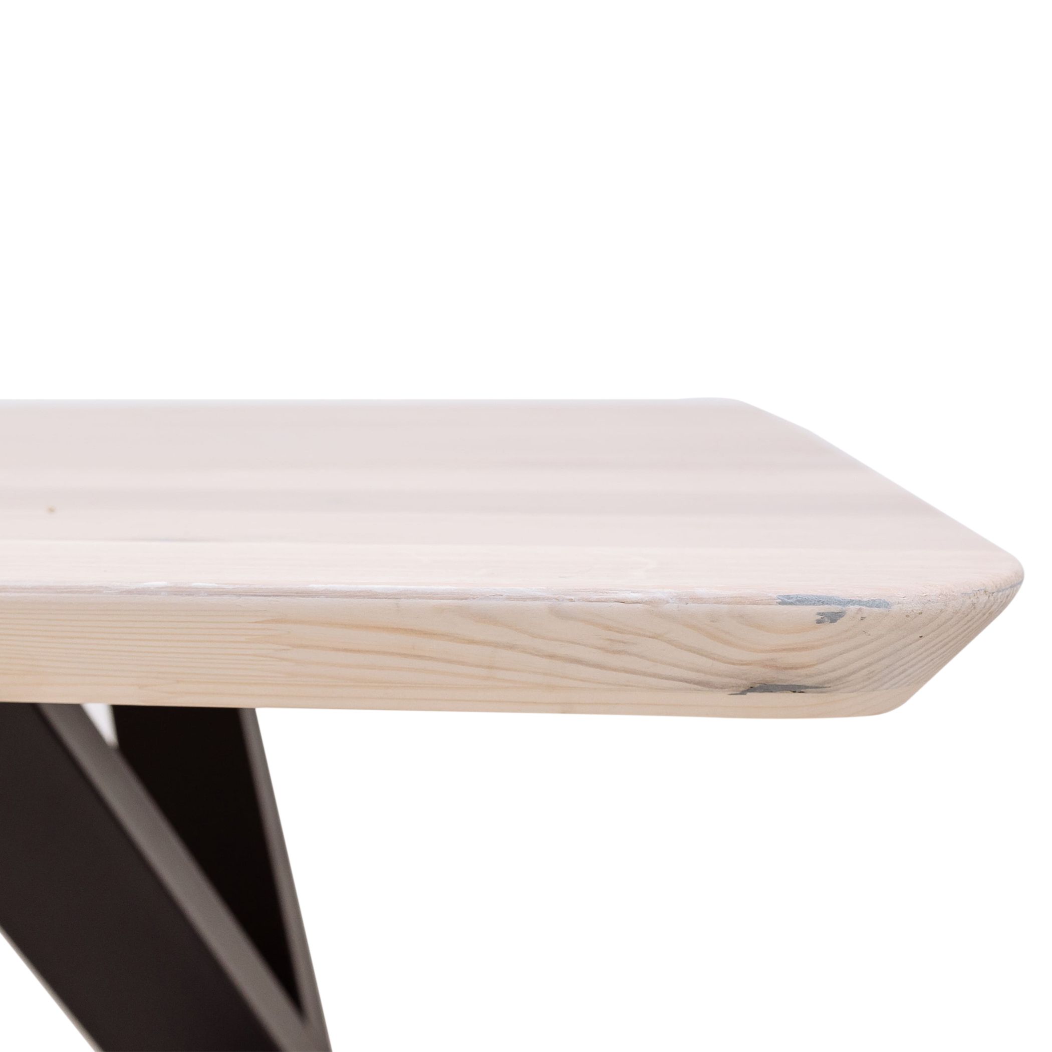 Стол Катмай, дуб беленый, массив