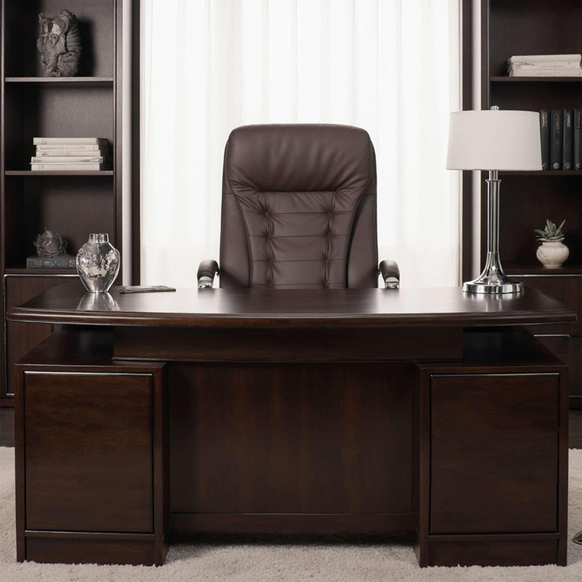 Кресло поворотное Richard New, коричневый, экокожа