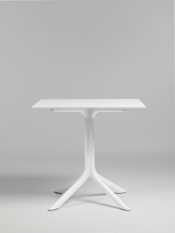 Подстолье пластиковое Clip белый