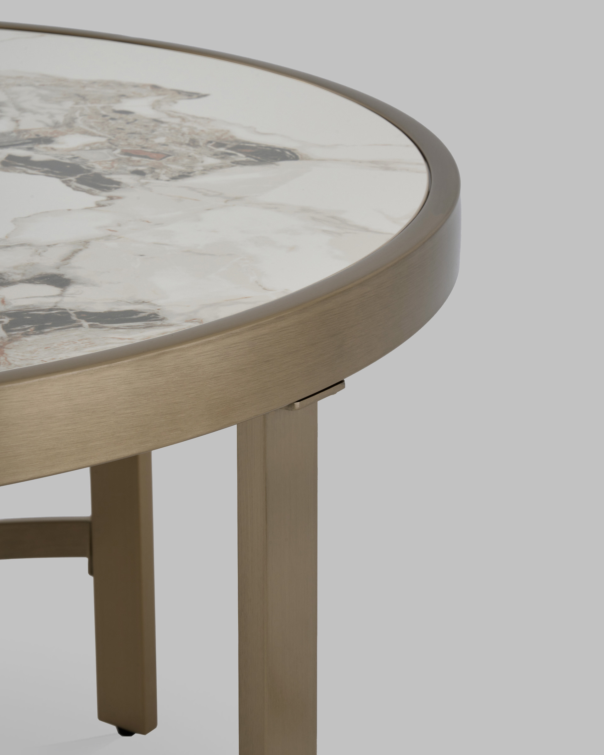 Журнальный столик Адриана 80*80 см светлая керамика