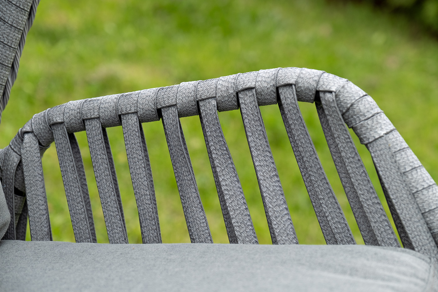 "Капри" подвесное кресло из искусственного ротанга