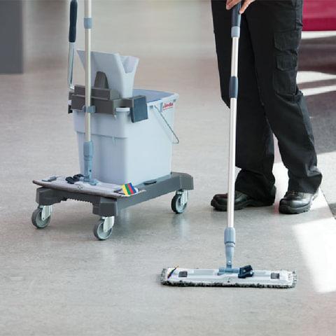 Тележка уборочная VILEDA "УльтраСпидПро", 1 съемное ведро на 25 л, платформа, без ручки, туннельный отжим, 147191 цена 20 178 ₽ Тележка уборочная VILEDA "УльтраСпидПро", 1 съемное ведро на 25 л, платформа, без ручки, туннельный отжим, 147191