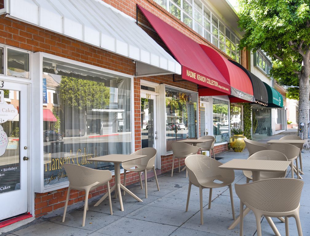 Стол пластиковый Sky Table 70 бежевый