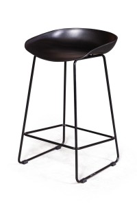 Стул полубарный Лео пластик черный