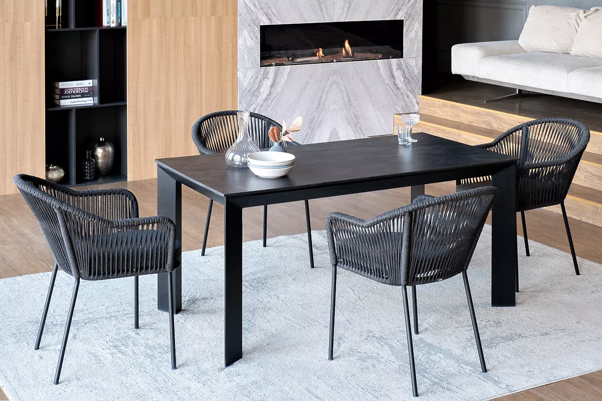 "Венето" обеденная группа на 4 персоны со стульями "Лион"