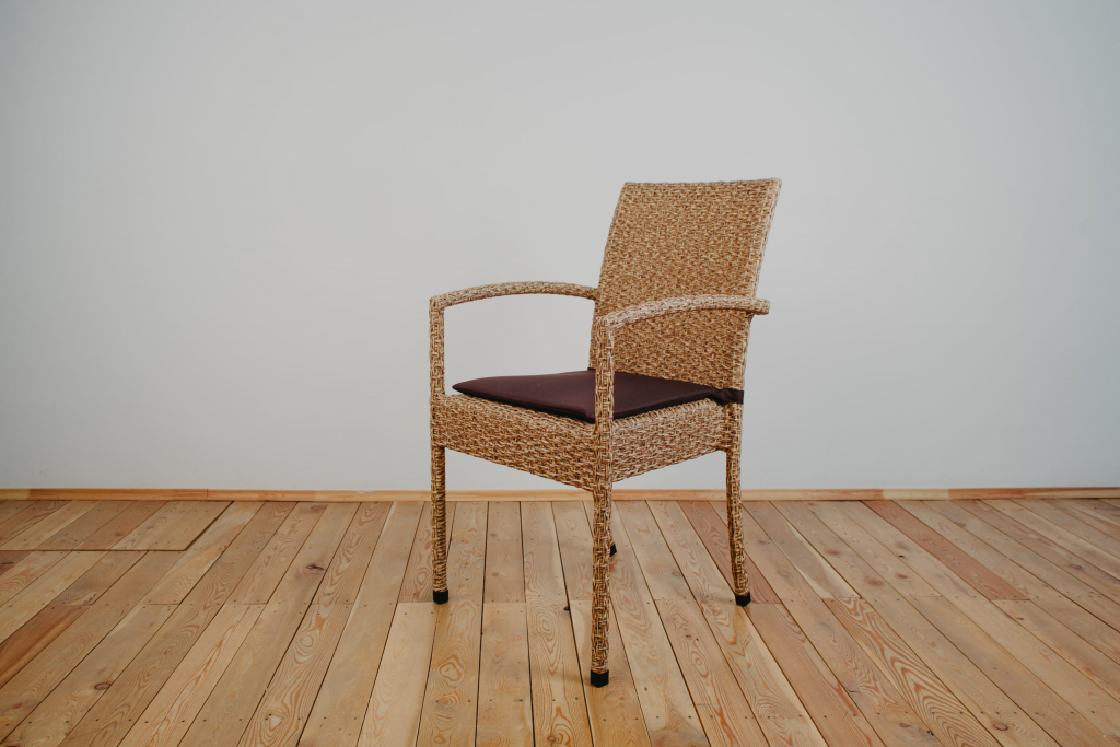 Кресло плетеное Dove бежевый люкс