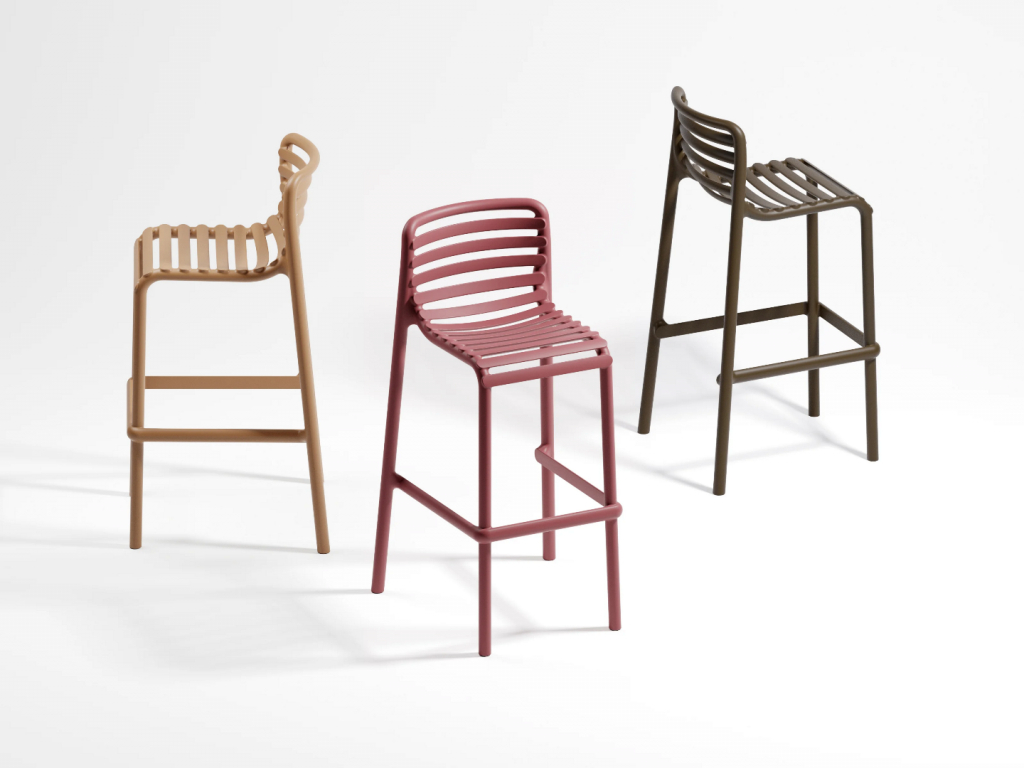 Стул пластиковый барный Doga Stool капучино