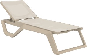 Шезлонг-лежак пластиковый Rio Pro бежевый