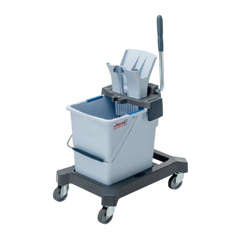 Тележка уборочная VILEDA "УльтраСпидПро", 1 съемное ведро на 25 л, платформа, без ручки, туннельный отжим, 147191 цена 20 178 ₽ Тележка уборочная VILEDA "УльтраСпидПро", 1 съемное ведро на 25 л, платформа, без ручки, туннельный отжим, 147191