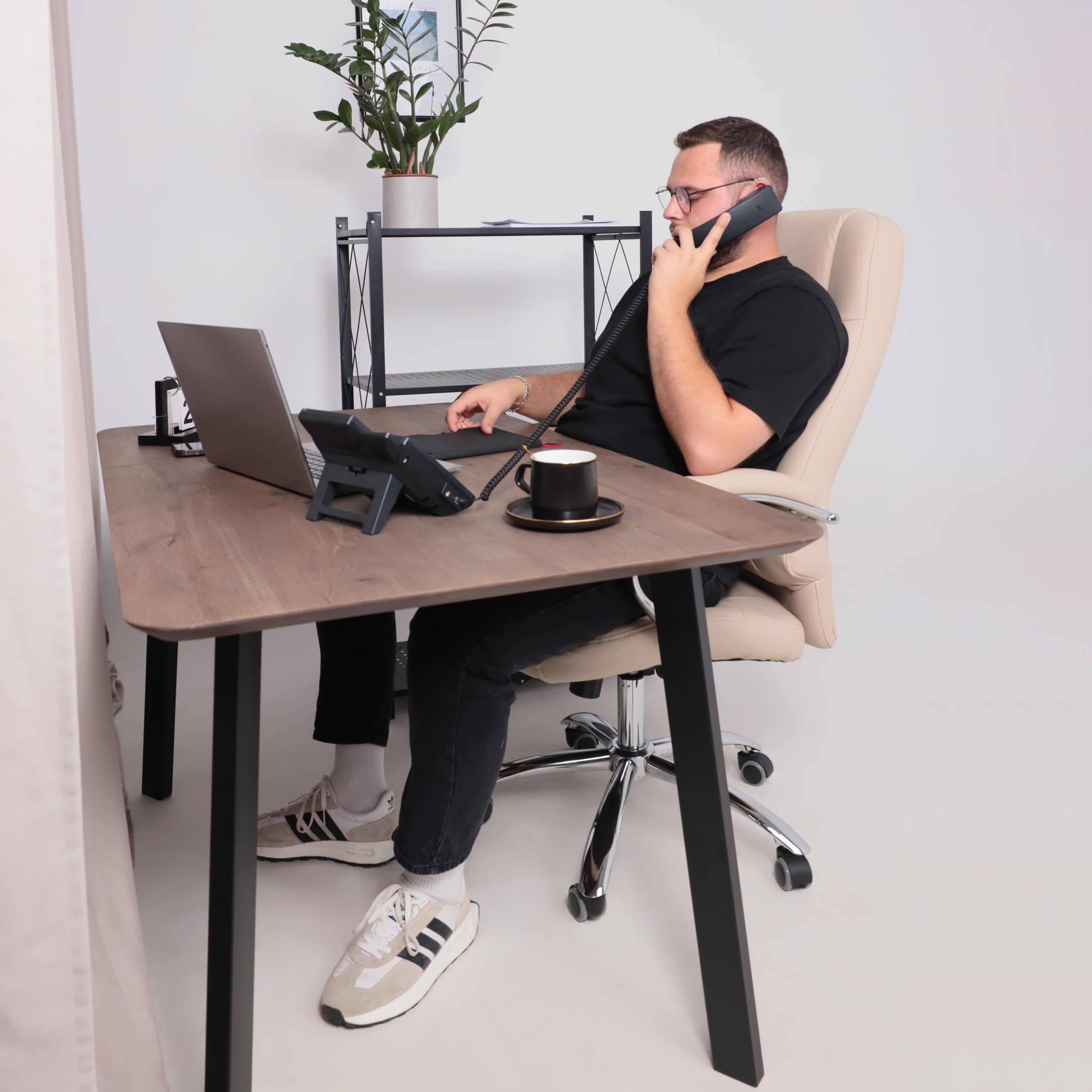 Кресло поворотное King, бежевый, экокожа