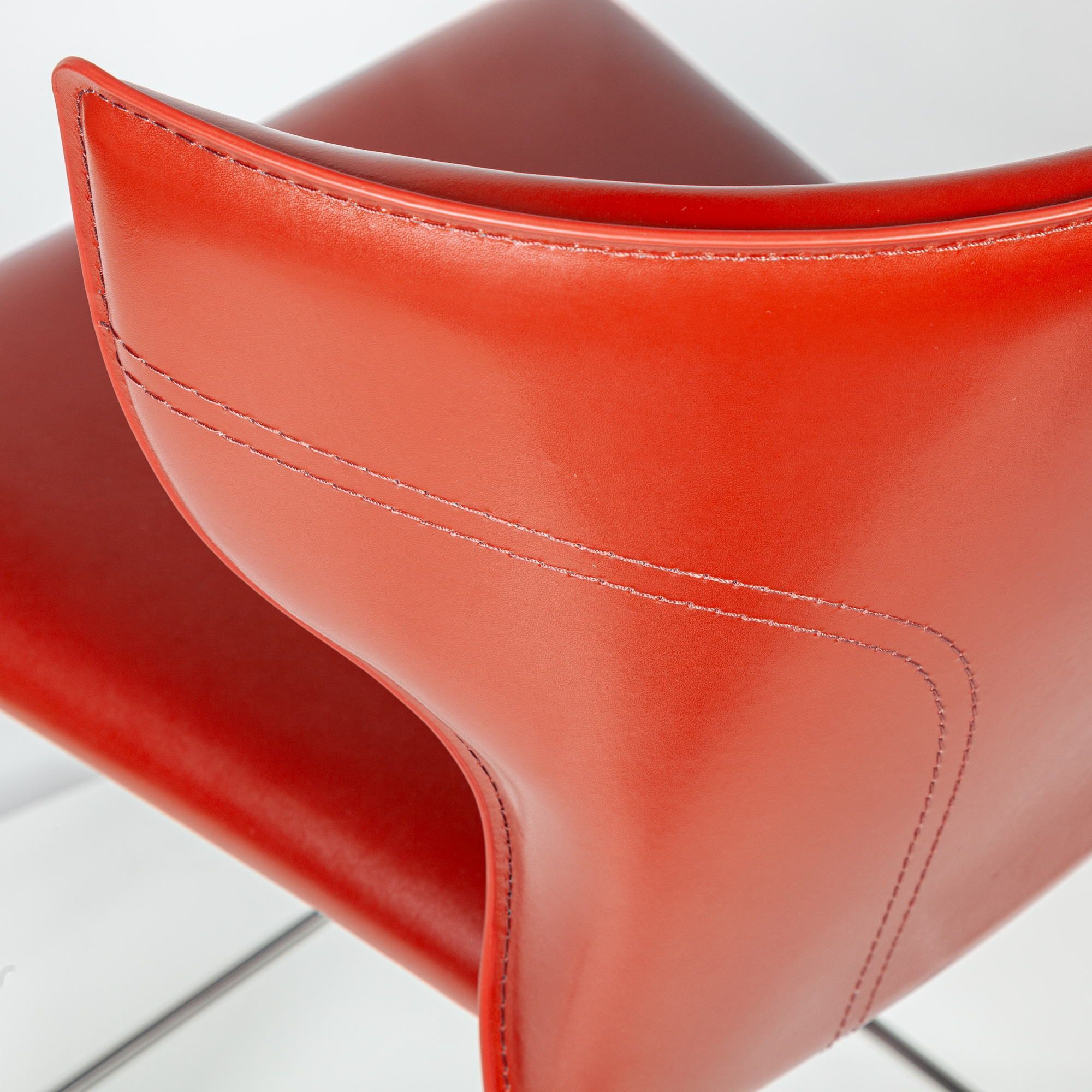 Стул полубарный Austin, кожа ретро-красный